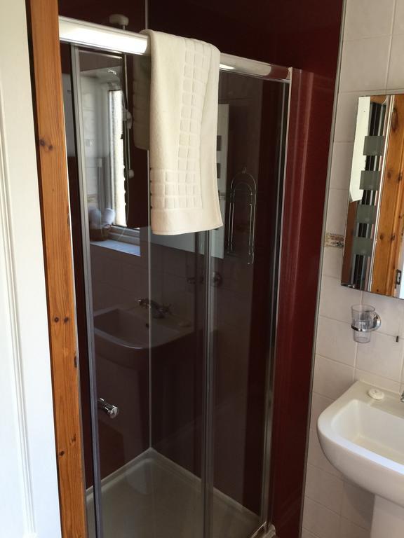 Roseneath Guest House Inverness Room photo